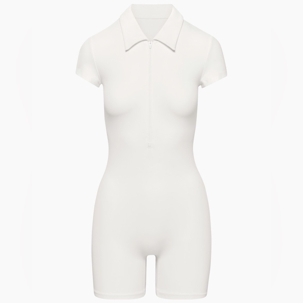 Aritzia TnAction short sleeve collared romper - white, women’s XL